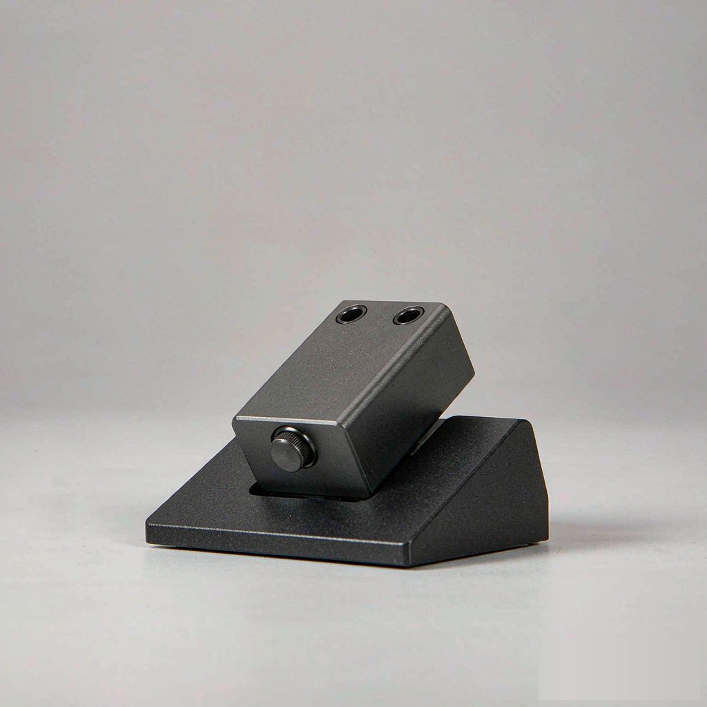 ZTONG ZT-A1 Portable Headphone Amp – 3.5mm + 4.4mm, ±6V Rail, 12h Battery
